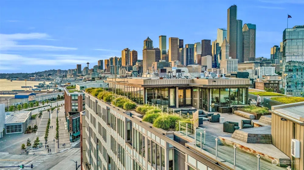 590 1st Avenue S #607