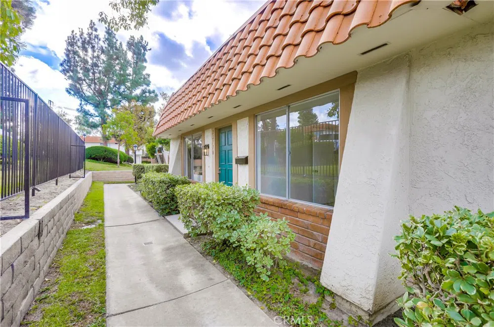 22778 Madrid Drive Lake Forest, CA 92630