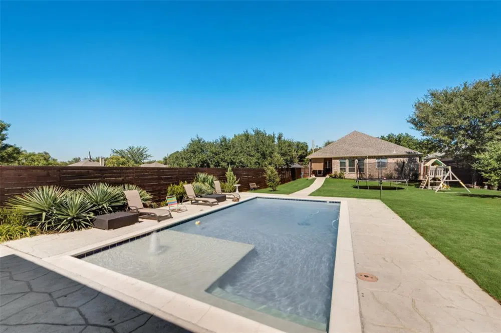 809 S Mulberry Street