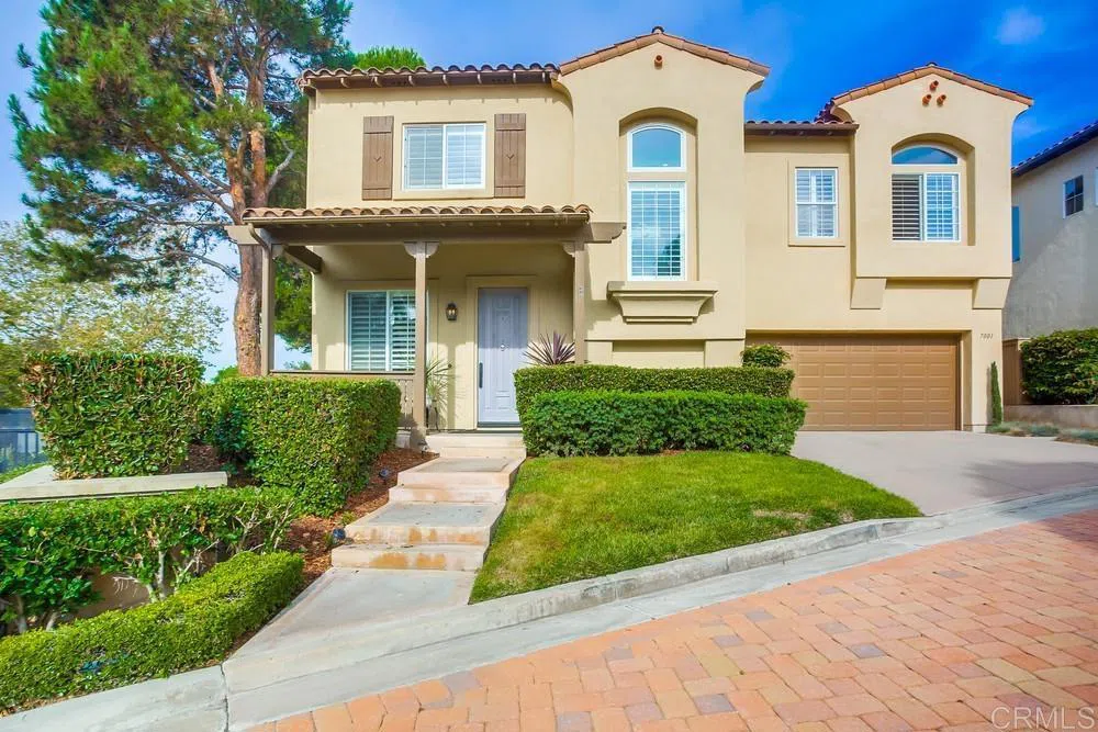 7001 Surfbird Circle Carlsbad, CA 92011