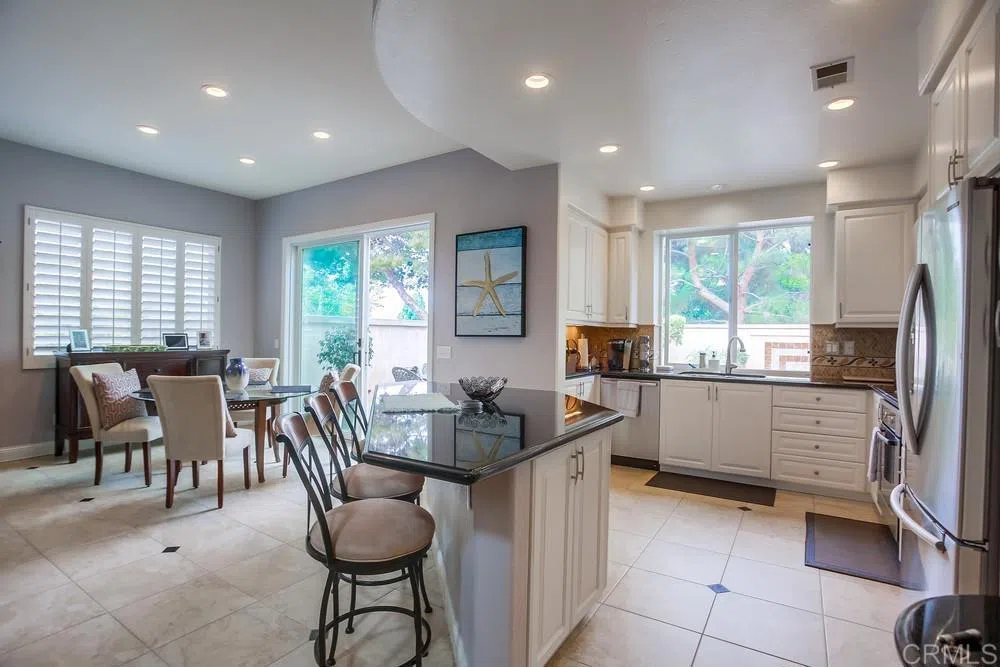 7001 Surfbird Circle Carlsbad, CA 92011
