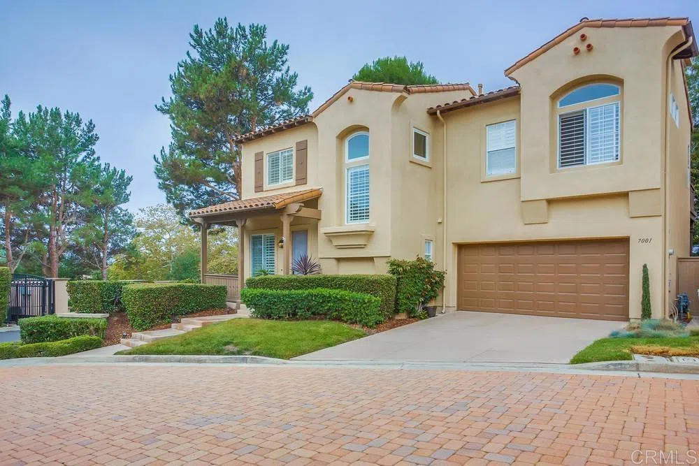7001 Surfbird Circle Carlsbad, CA 92011