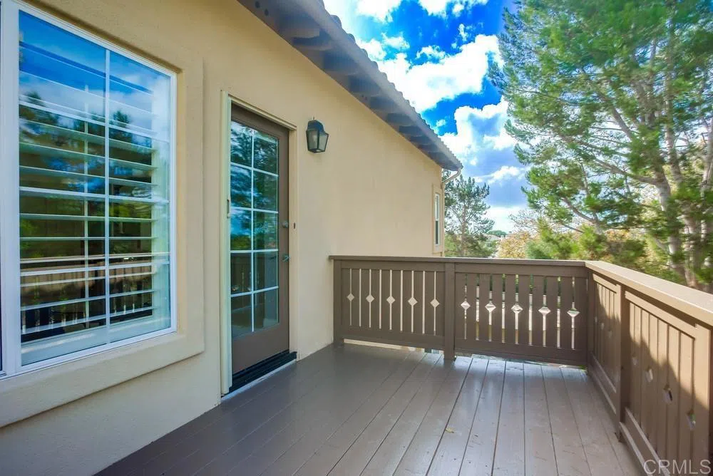 7001 Surfbird Circle Carlsbad, CA 92011