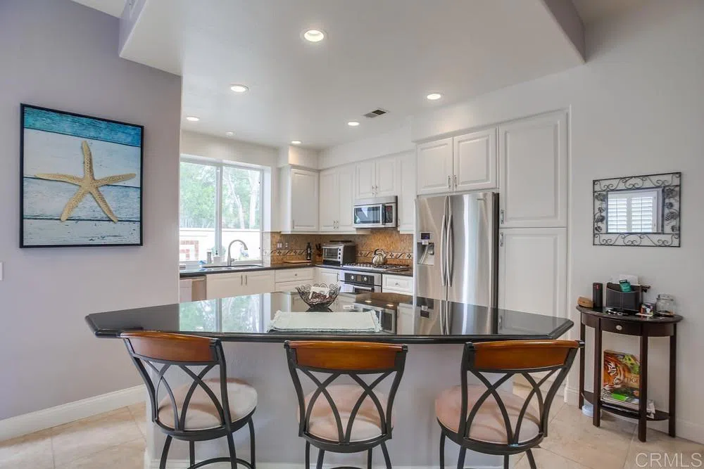 7001 Surfbird Circle Carlsbad, CA 92011