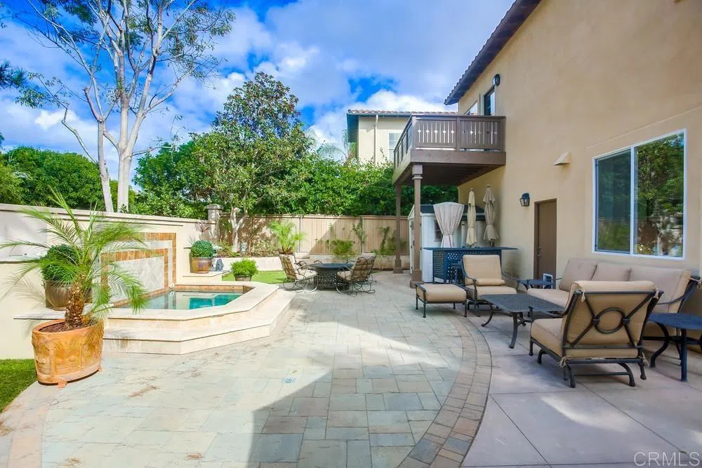 7001 Surfbird Circle Carlsbad, CA 92011
