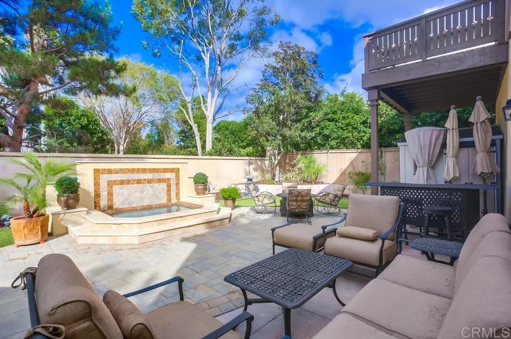 7001 Surfbird Circle Carlsbad, CA 92011