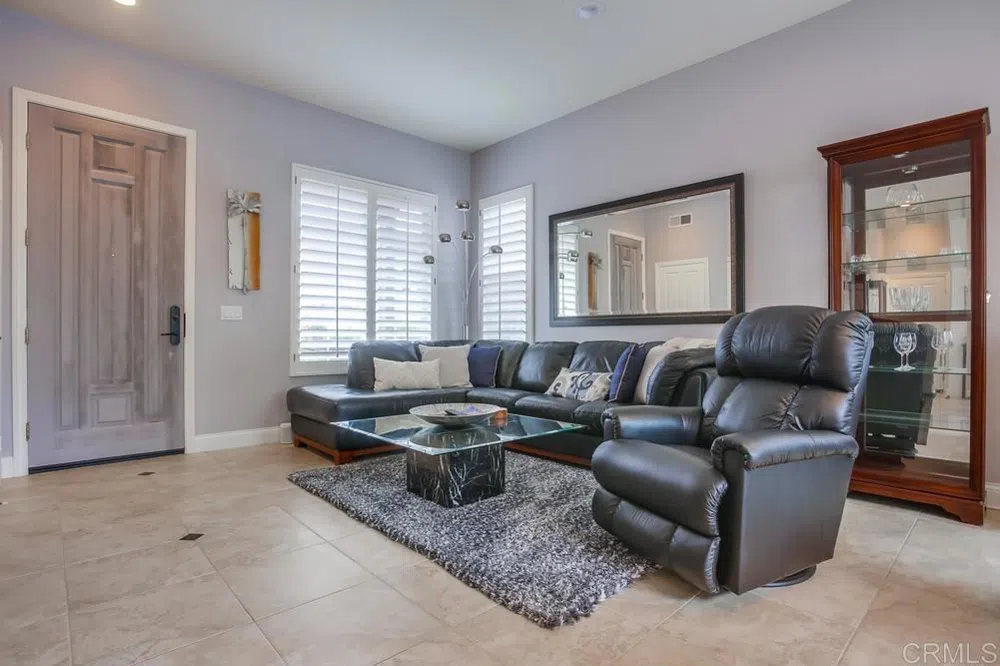 7001 Surfbird Circle Carlsbad, CA 92011