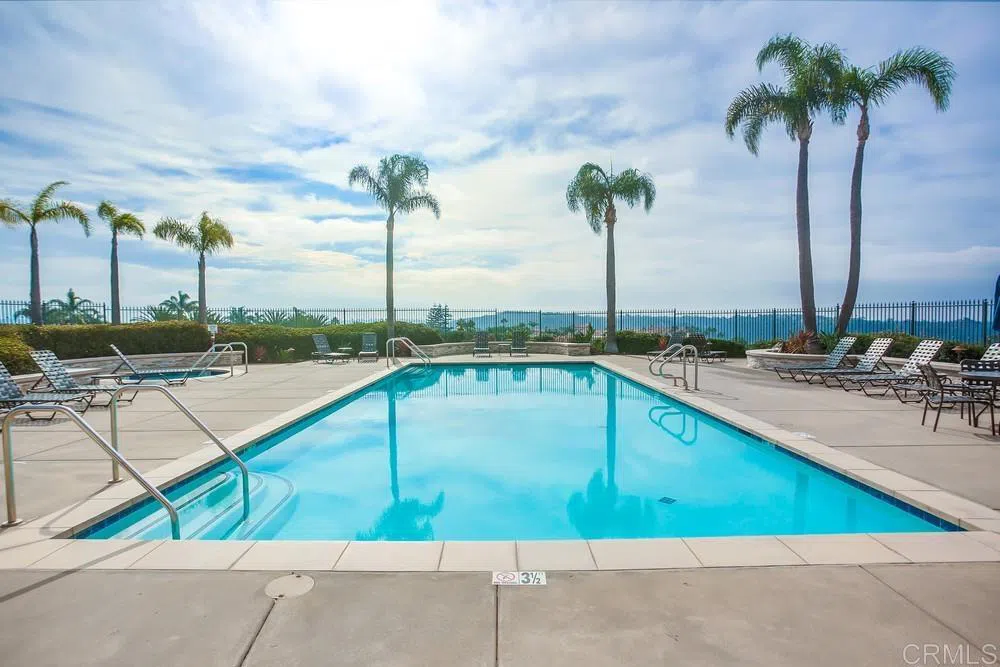 7001 Surfbird Circle Carlsbad, CA 92011