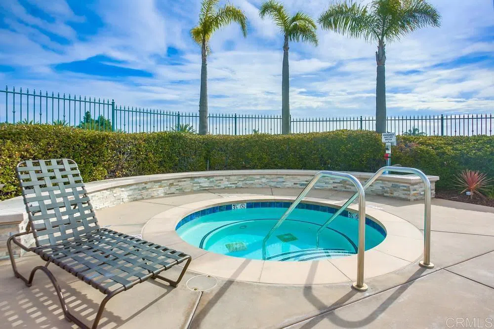 7001 Surfbird Circle Carlsbad, CA 92011
