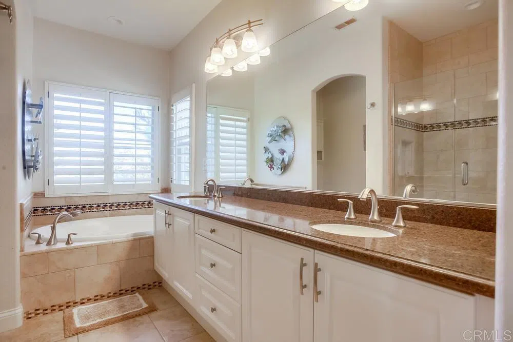 7001 Surfbird Circle Carlsbad, CA 92011