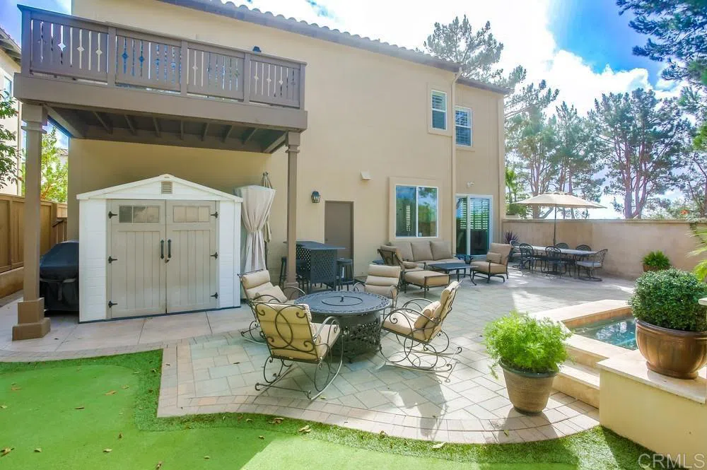 7001 Surfbird Circle Carlsbad, CA 92011