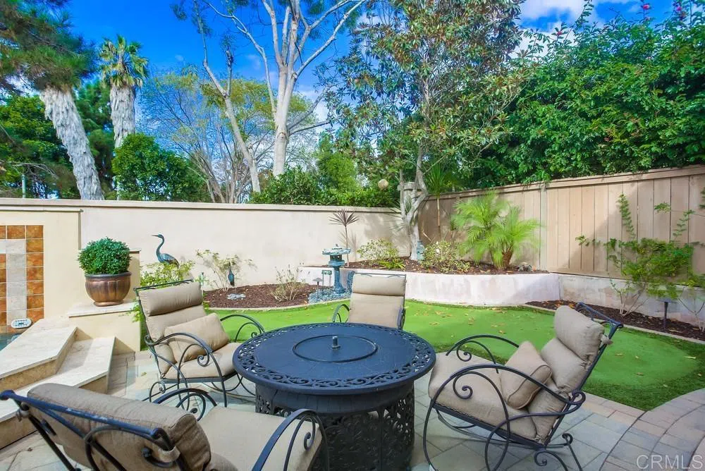 7001 Surfbird Circle Carlsbad, CA 92011