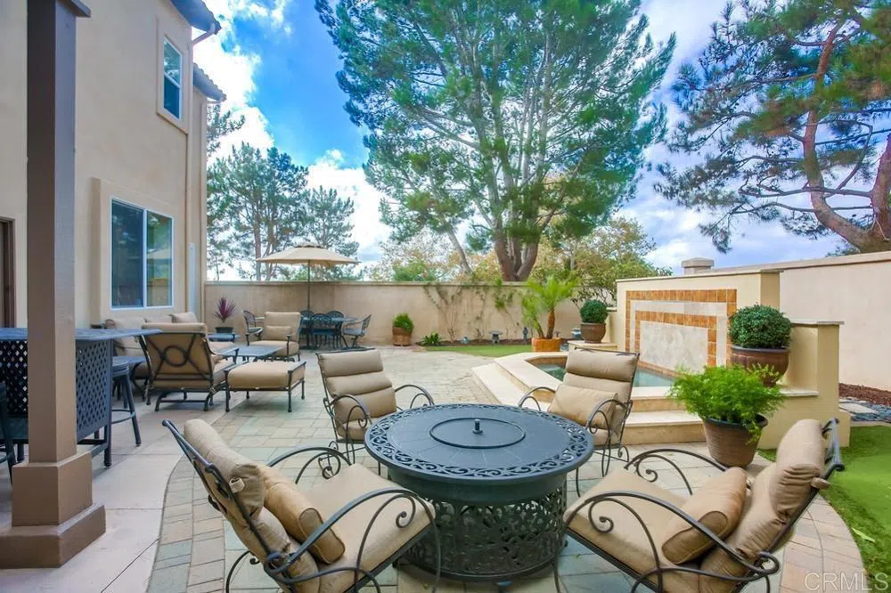 7001 Surfbird Circle Carlsbad, CA 92011