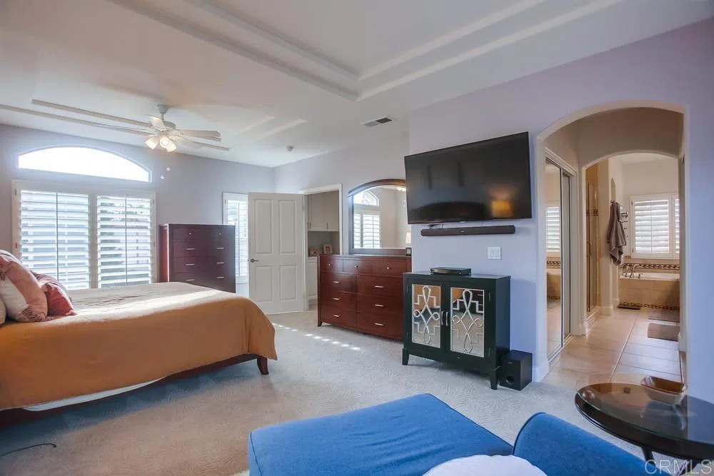7001 Surfbird Circle Carlsbad, CA 92011
