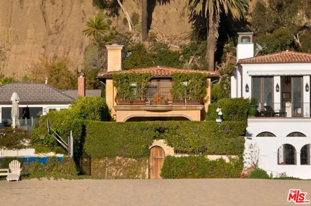 703 Palisades Beach Road Santa Monica, CA 90402