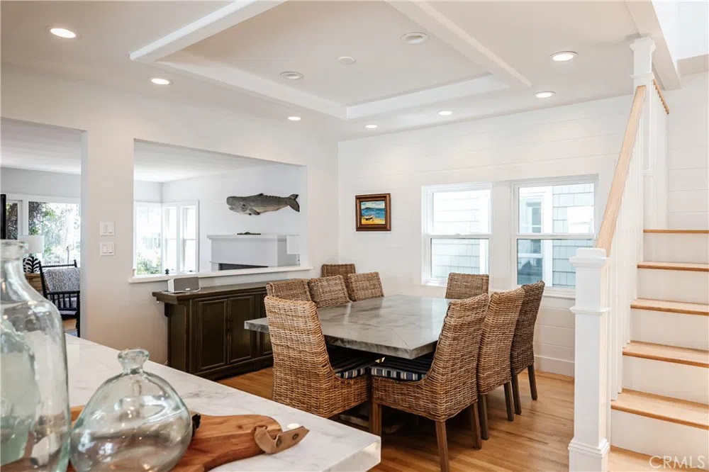 37 20th Hermosa Beach, CA 90254