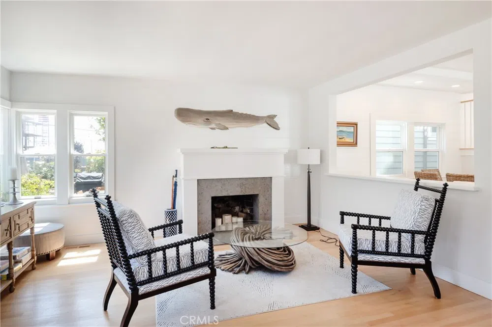 37 20th Hermosa Beach, CA 90254