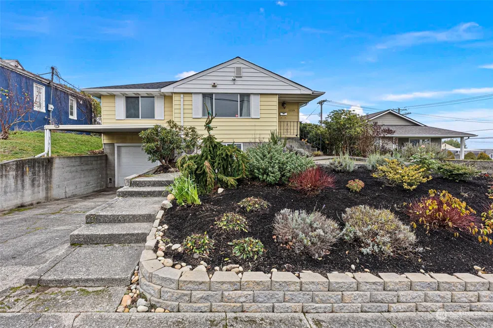 1219 E Harrison Street