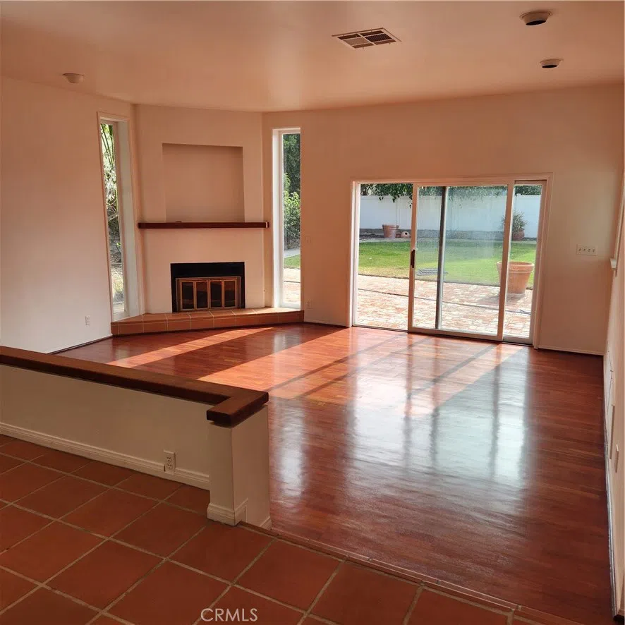 826 Dianthus Street Manhattan Beach, CA 90266