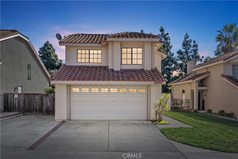 24972 Villarente Street