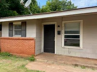 2810 Russell Avenue #2812