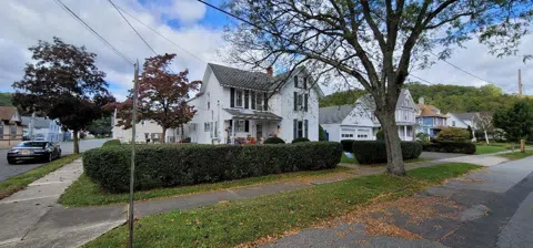 36 Fifth Street