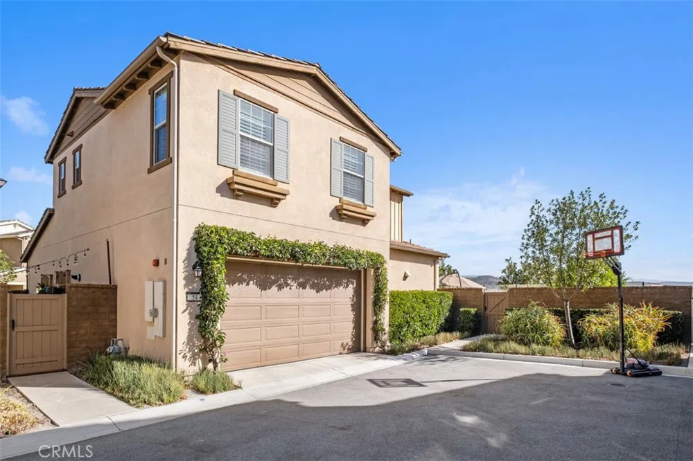 54 Majeza Court Rancho Mission Viejo, CA 92694
