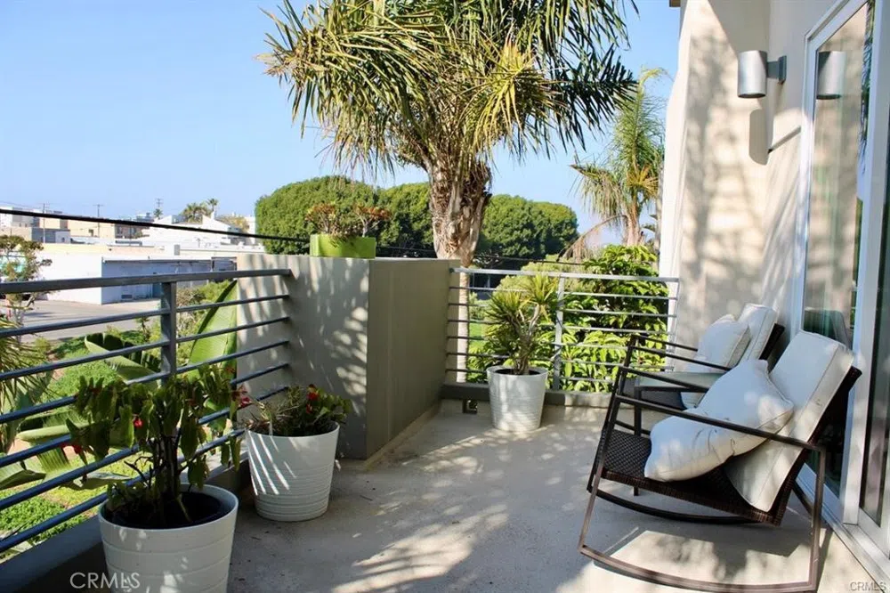 510 Ardmore Avenue Hermosa Beach, CA 90254