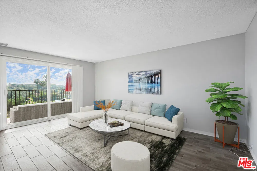 1720 ARDMORE AVENUE #205 Hermosa Beach, CA 90254