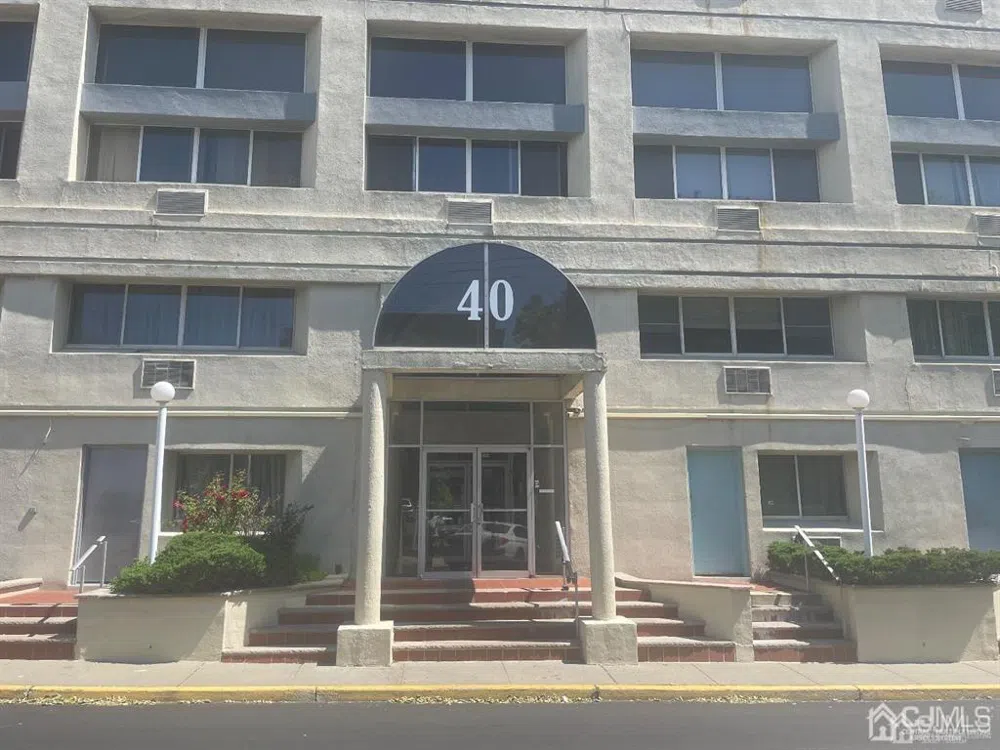 40 fayette Street #12