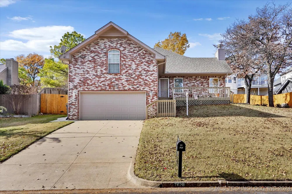 7626 S Maplewood Avenue