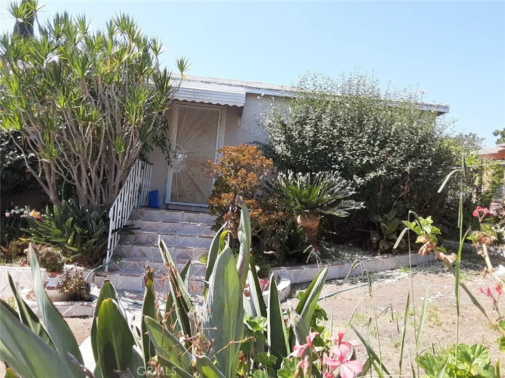 1839 Heidleman Road Los Angeles, CA 90032
