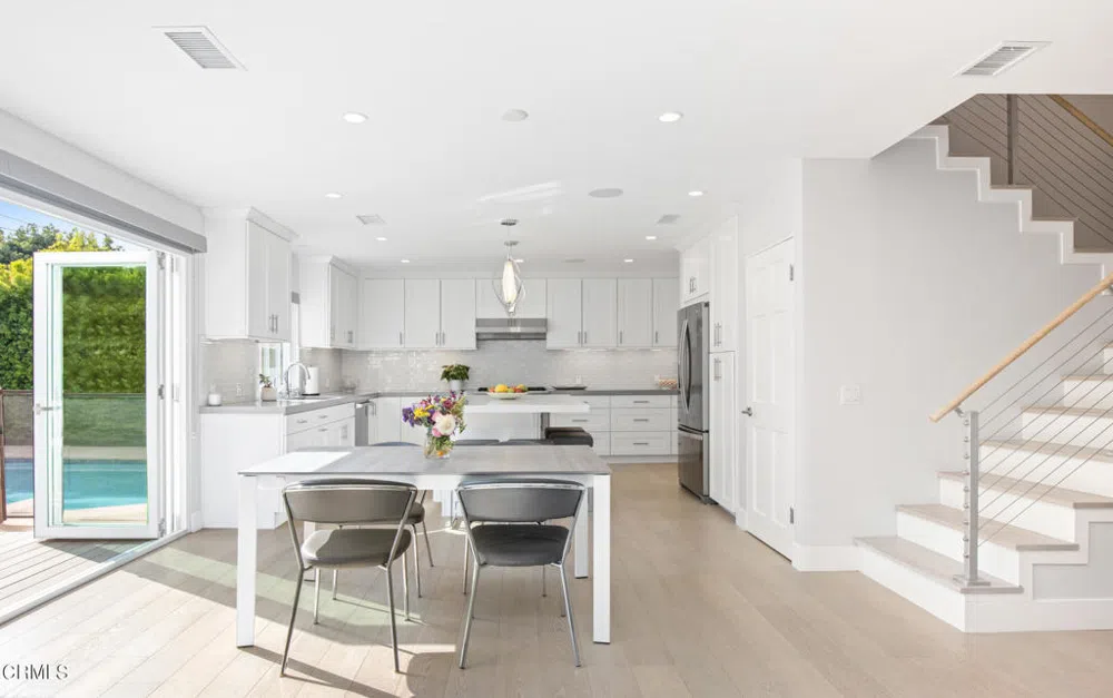 3405 Stoner Avenue Los Angeles, CA 90066