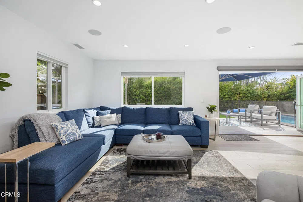 3405 Stoner Avenue Los Angeles, CA 90066