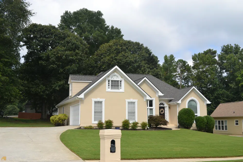 2112 Paces Vale Place