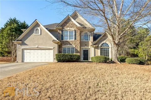 439 Crestview Drive