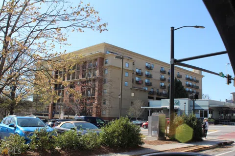 250 W Broad Street #APT 515