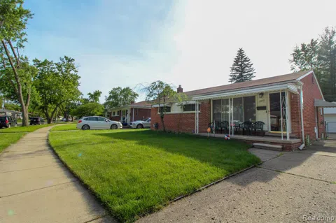 18727 WOODWORTH