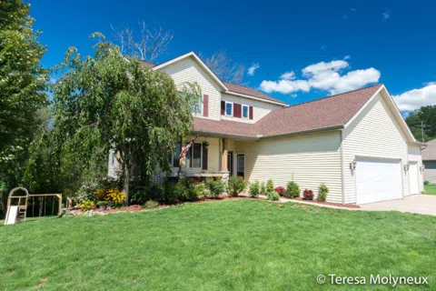 283 Creekside Drive