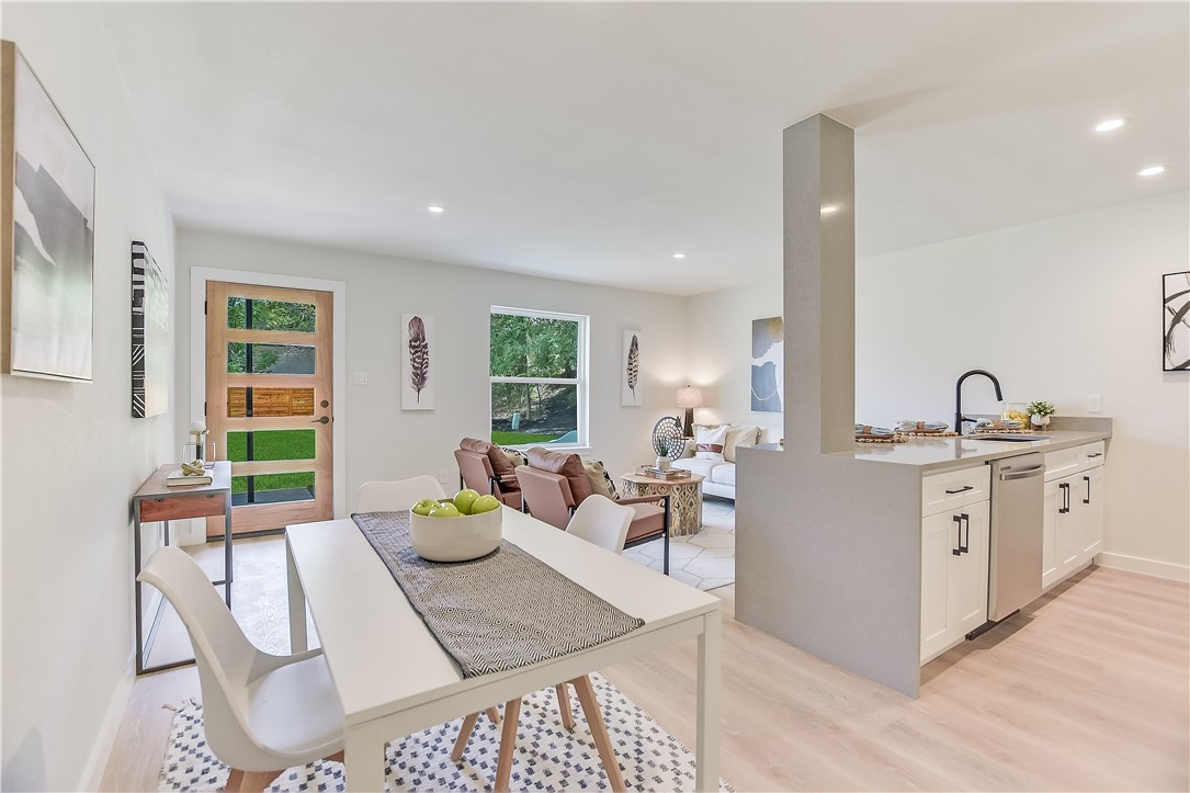 1201 Hollow Creek Drive #101