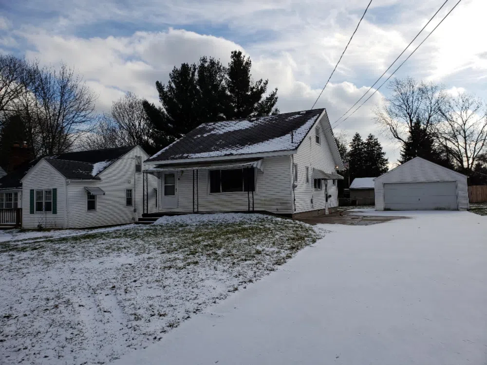 950 Jones Street NW Walker, MI 49544