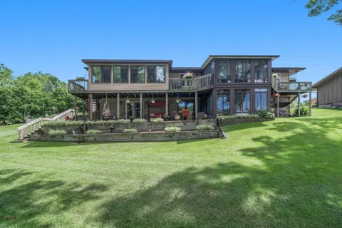 241 Parkshore Drive