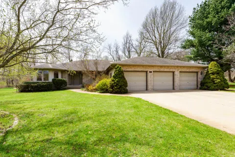 162 Lakewood Drive
