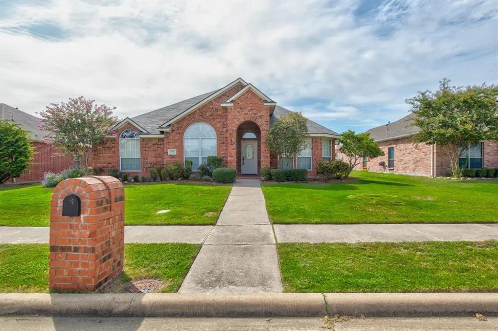 1806 Lake Texoma Circle Allen, TX 75002
