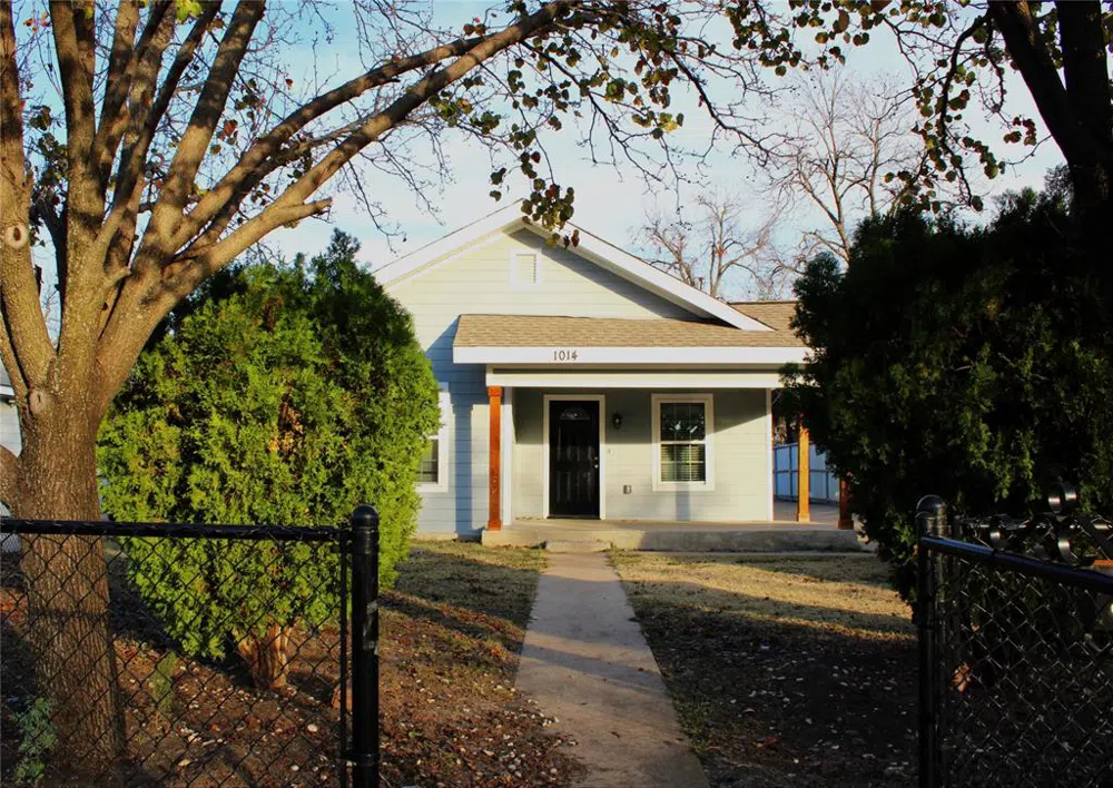 1014 S Rosemont Avenue