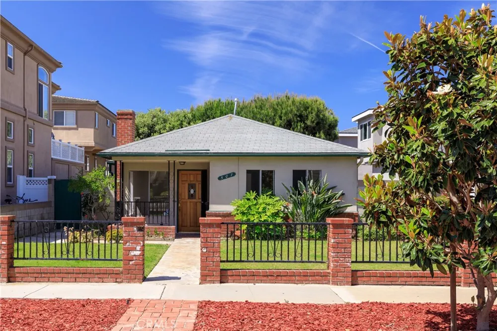 507 Maria Avenue Redondo Beach, CA 90277