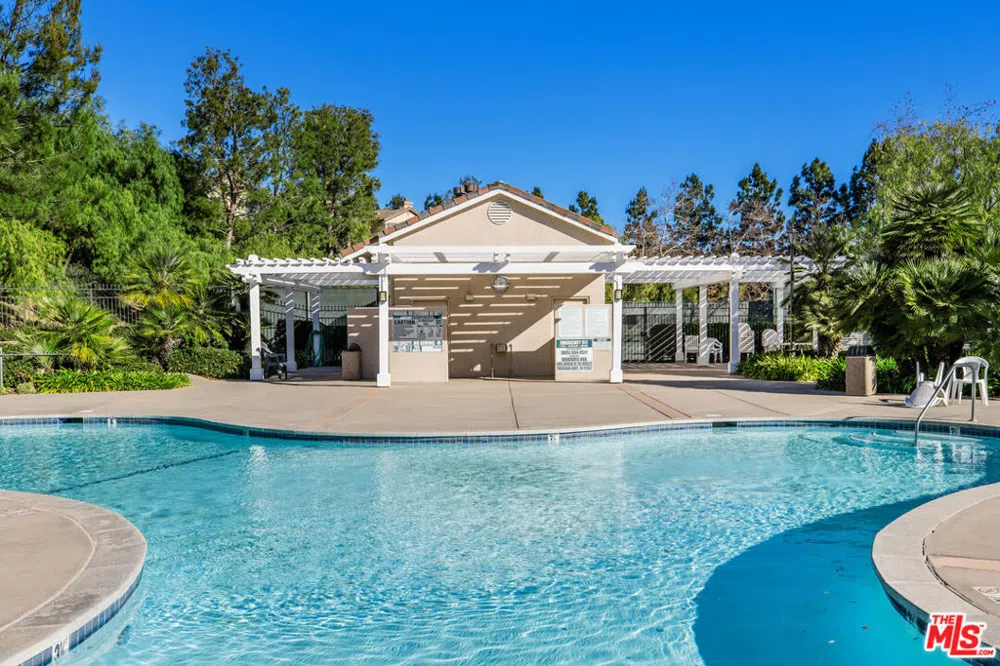 3083 Espana Lane Thousand Oaks, CA 91362