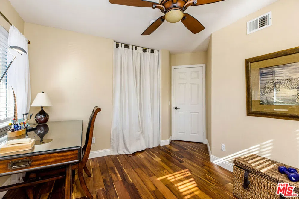3083 Espana Lane Thousand Oaks, CA 91362