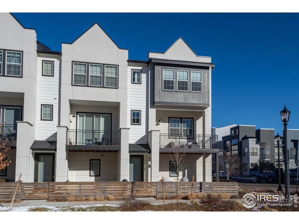 8305 Parkland Street