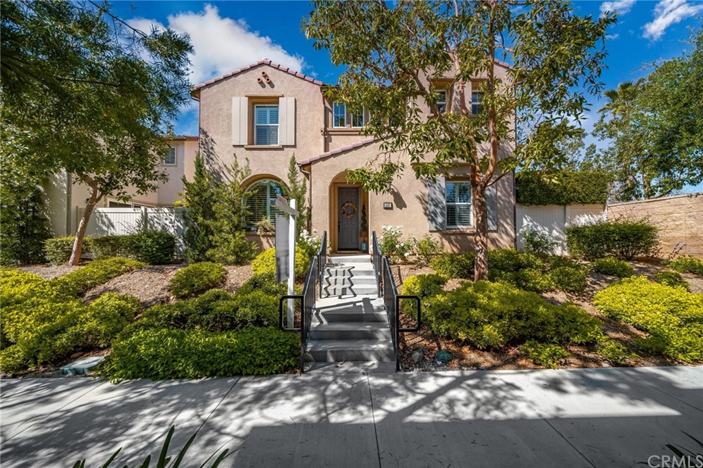 440 Cardinal Lane Upland, CA 91786